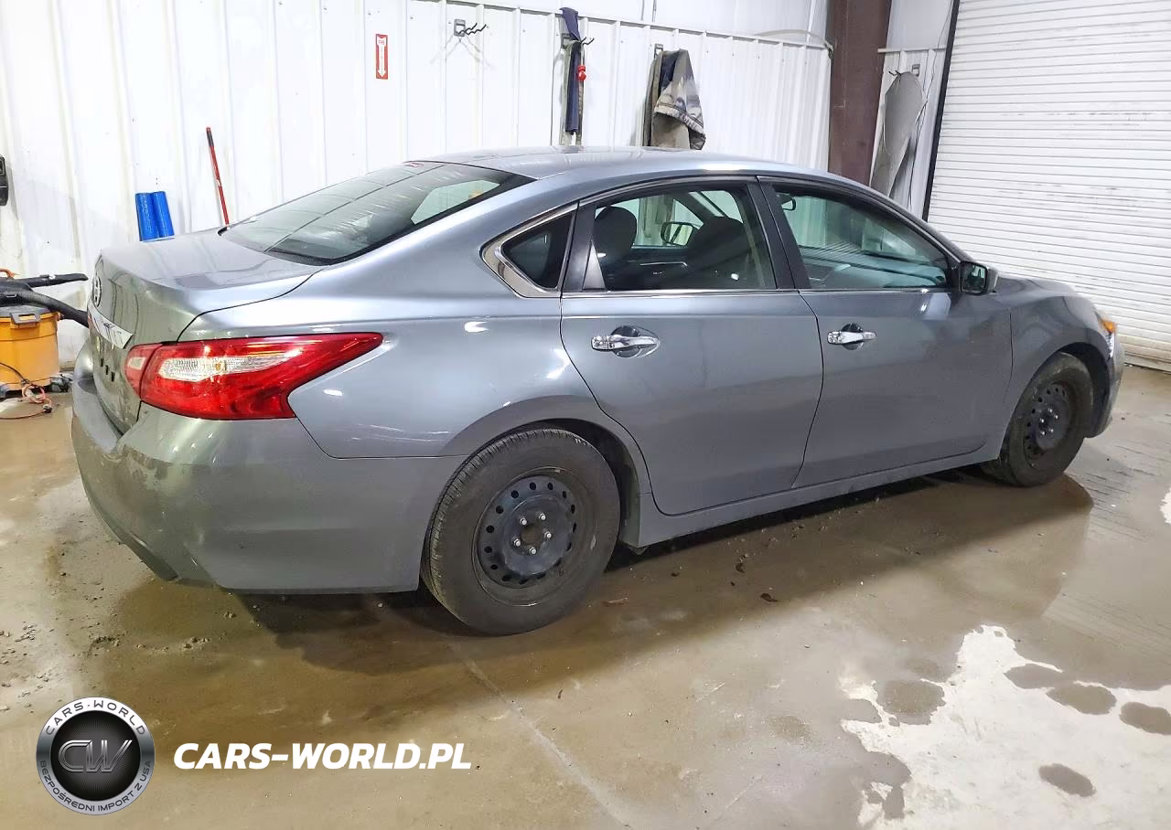 2016 Nissan Altima 2.5 S VIN:1N4AL3AP2GN376419 - 3