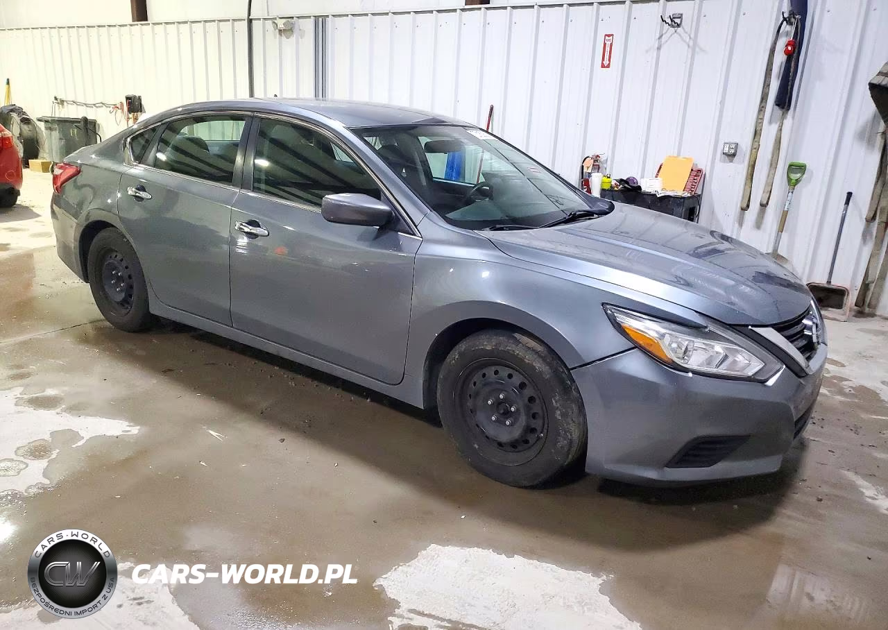 2016 Nissan Altima 2.5 S VIN:1N4AL3AP2GN376419 - 4