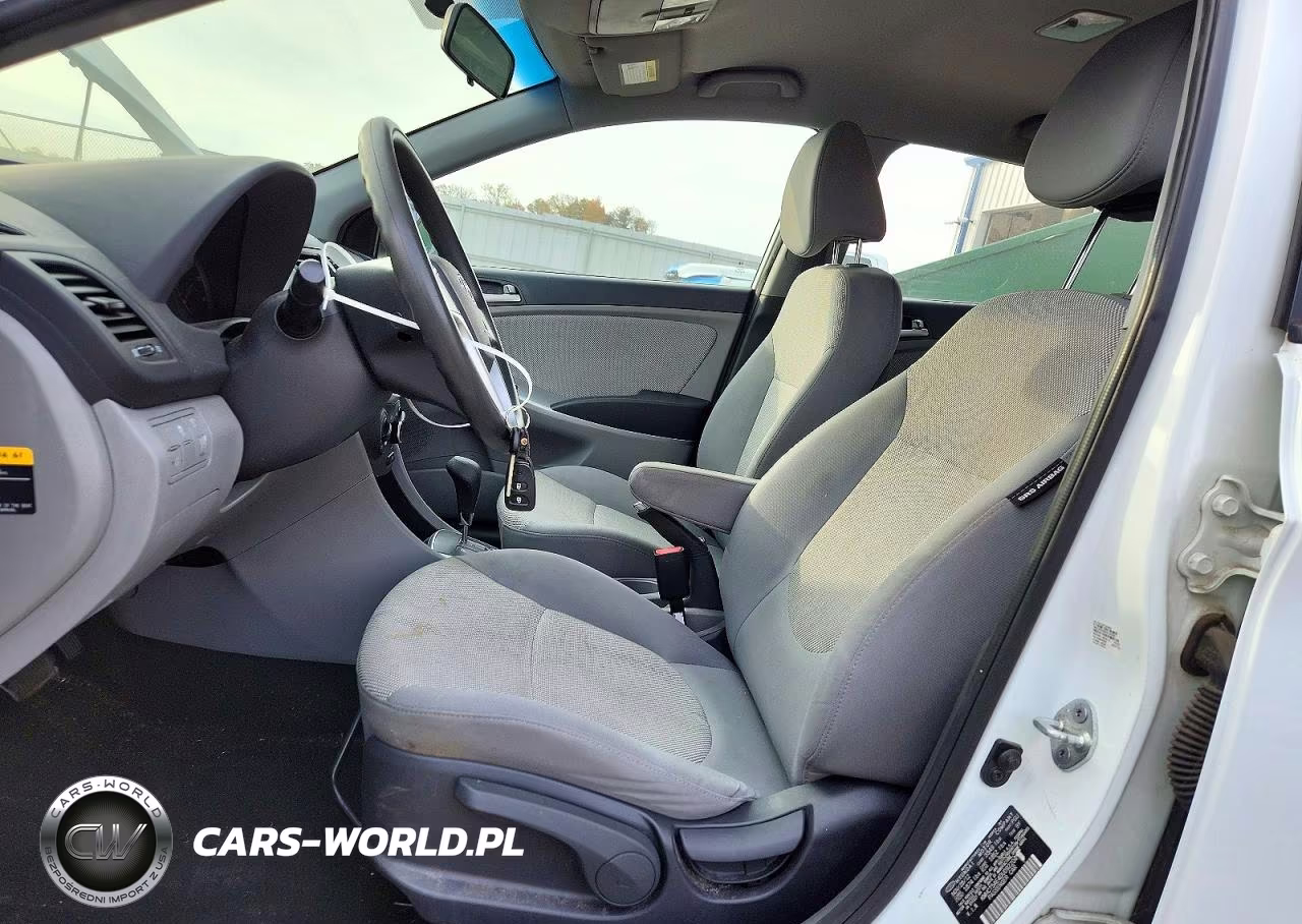 2013 Hyundai Accent Gs VIN:KMHCT5AE4DU092204 - 7