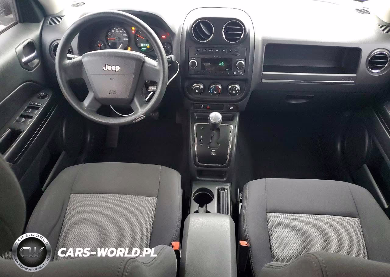 2010 Jeep Patriot Sport VIN:1J4NF2GB4AD500559 - 8
