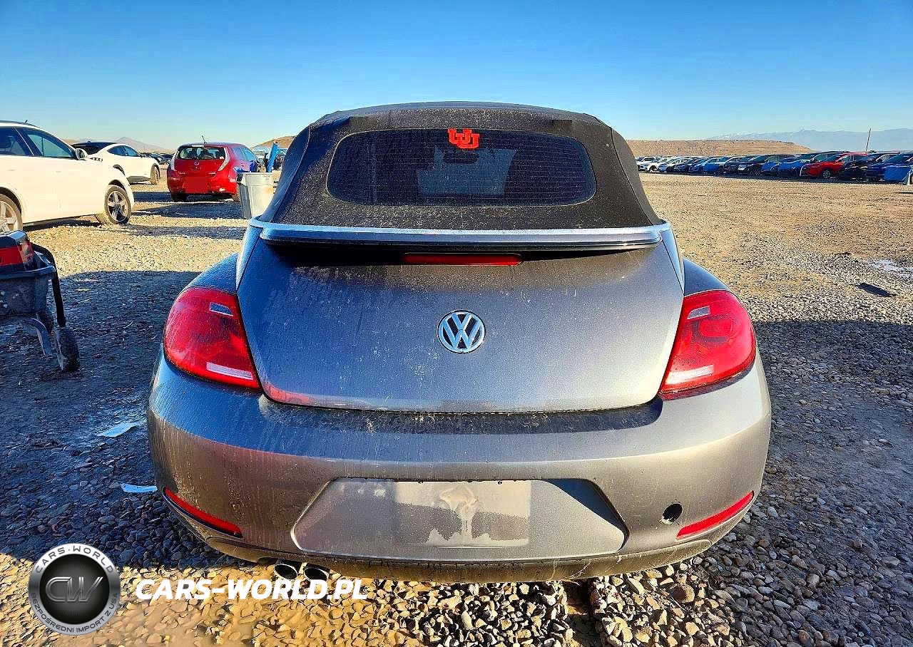 2013 Volkswagen Beetle VIN:3VW5X7AT6DM823177 - 6