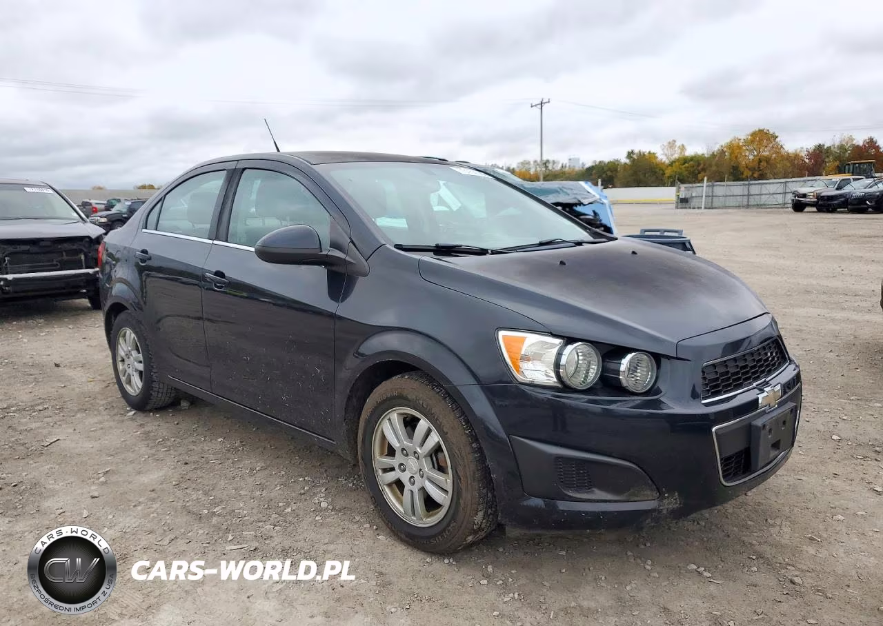 2014 Chevrolet Sonic Lt VIN:1G1JC5SG5E4100851 - 4