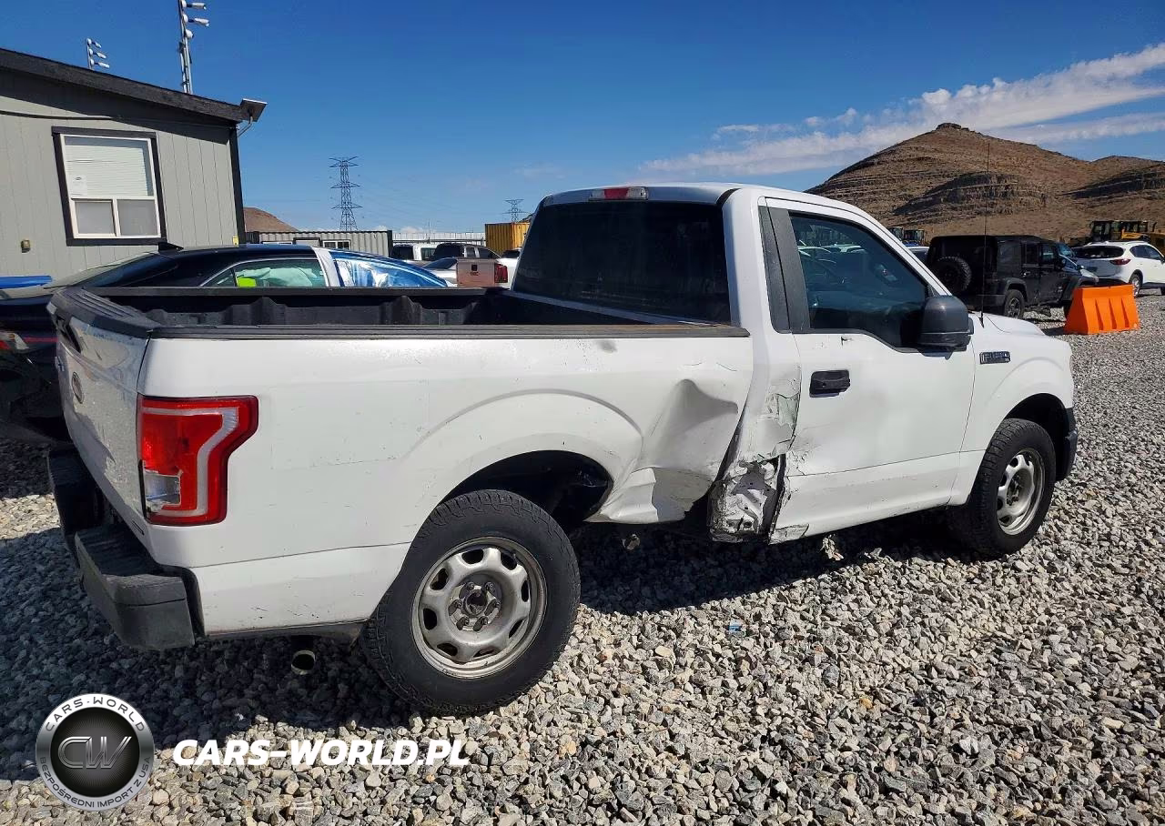 2016 Ford F150 VIN:1FTMF1C83GKG01361 - 3
