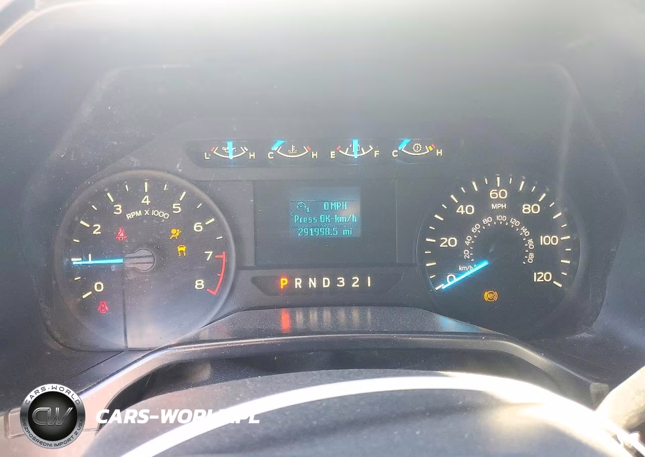 2016 Ford F150 VIN:1FTMF1C83GKG01361 - 9