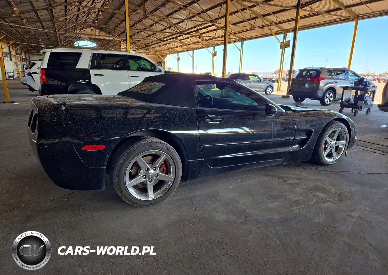 2001 Chevrolet Corvette VIN:1G1YY32G615134189 - 3