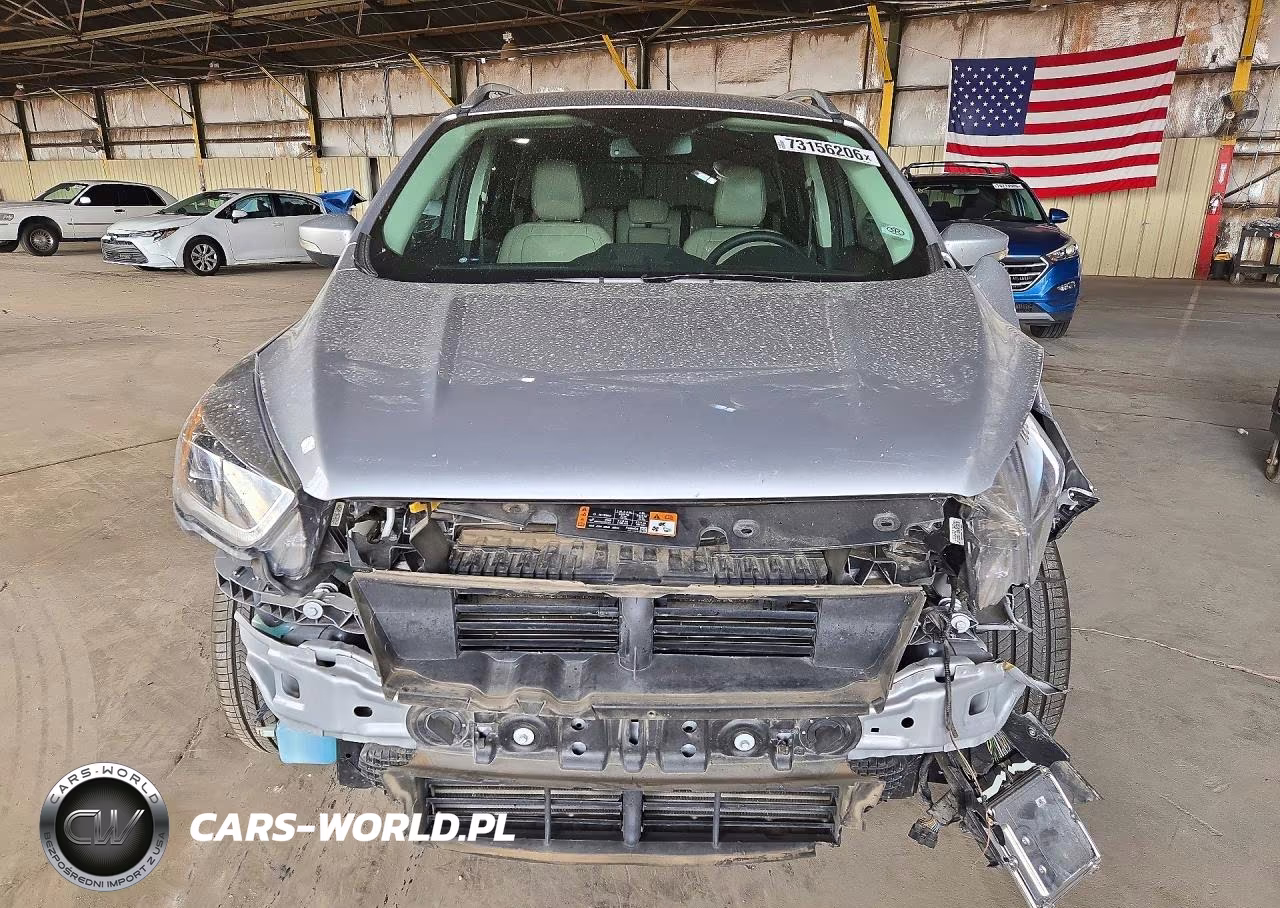 2019 Ford Escape Titanium VIN:1FMCU0J91KUC58047 - 5