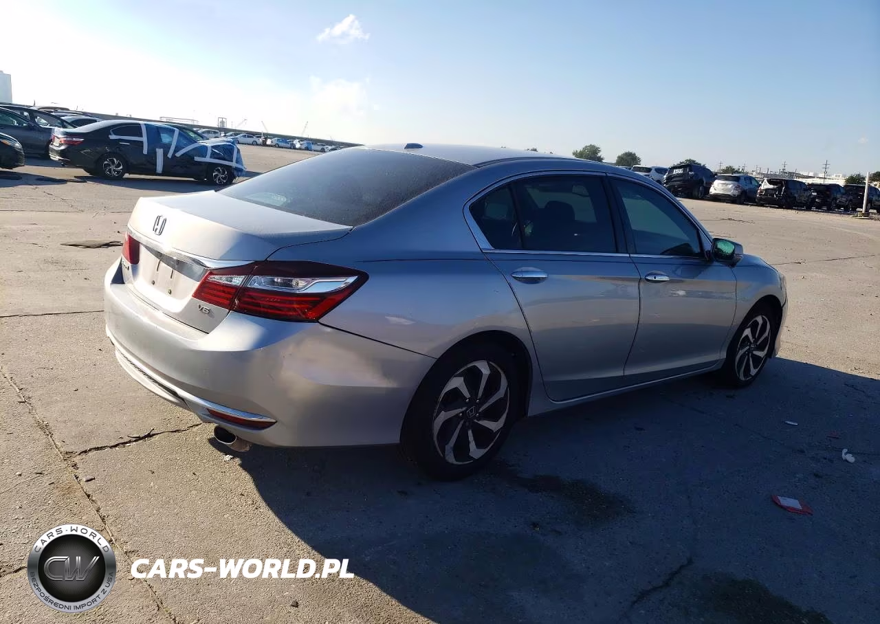 2017 Honda Accord Exl VIN:1HGCR3F80HA027787 - 3