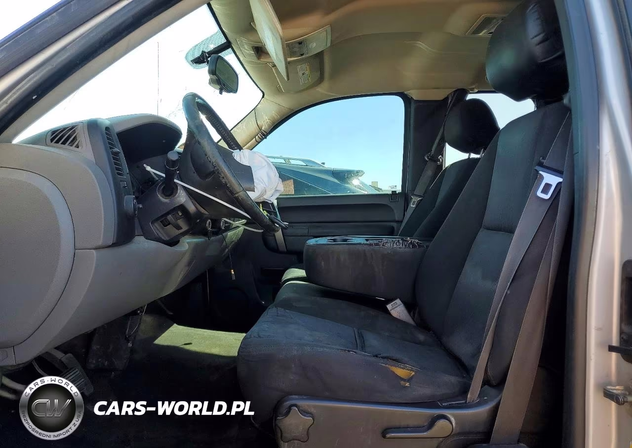 2013 Chevrolet Silverado C1500 Ls VIN:1GCRCREA6DZ152435 - 7