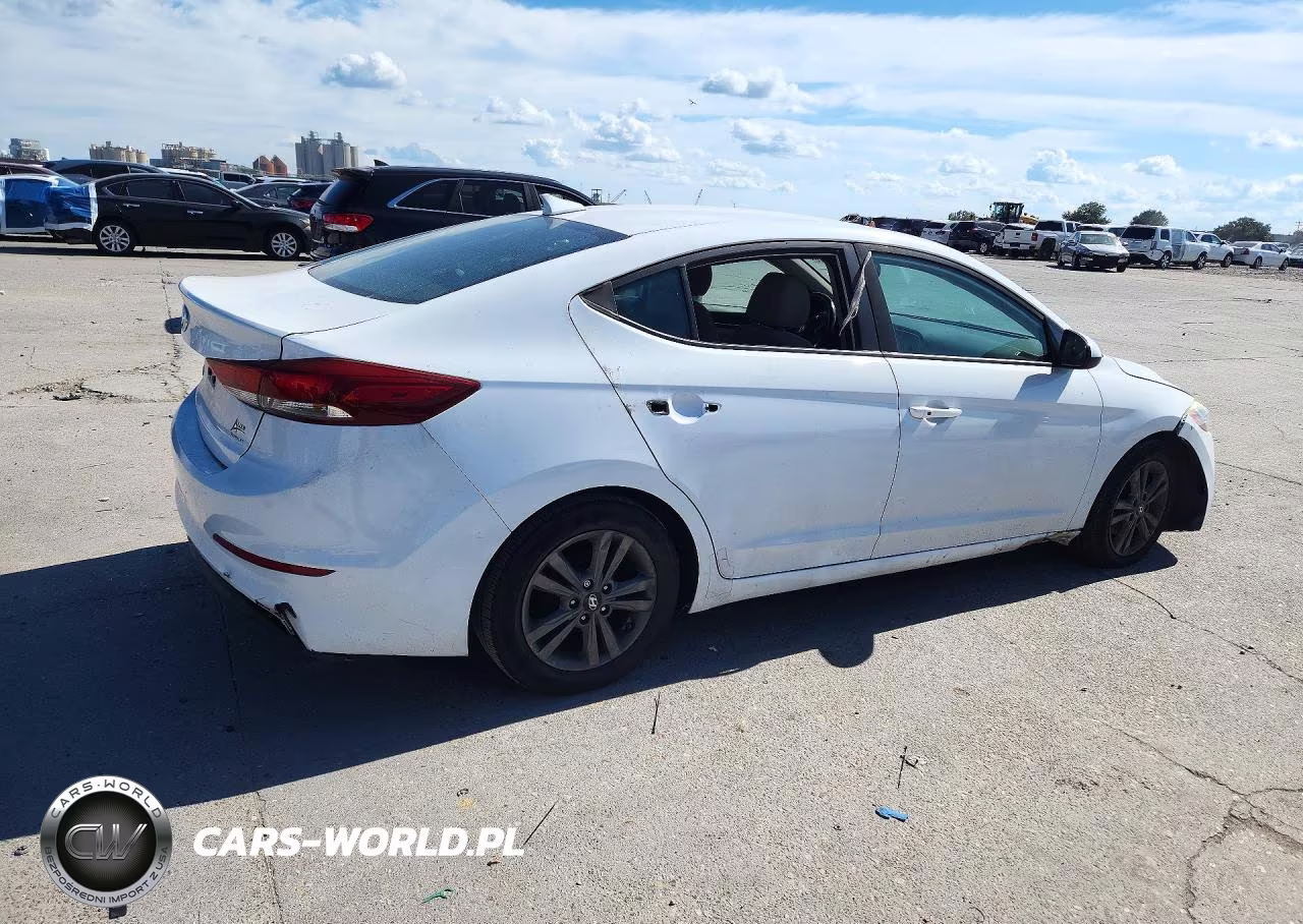 2017 Hyundai Elantra Se VIN:5NPD84LF4HH016007 - 3