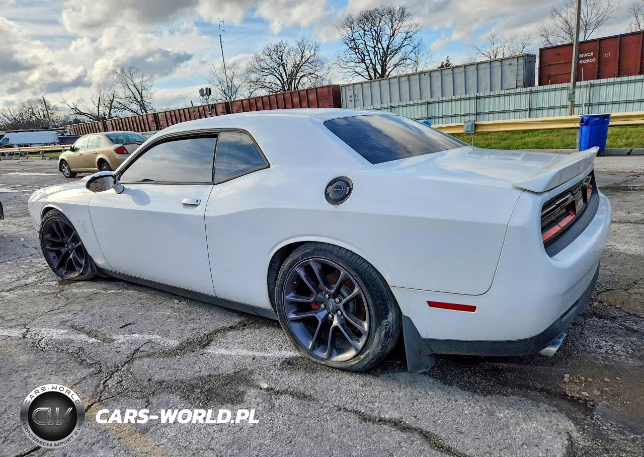 2017 Dodge Challenger R VIN:2C3CDZBT2HH513193 - 2