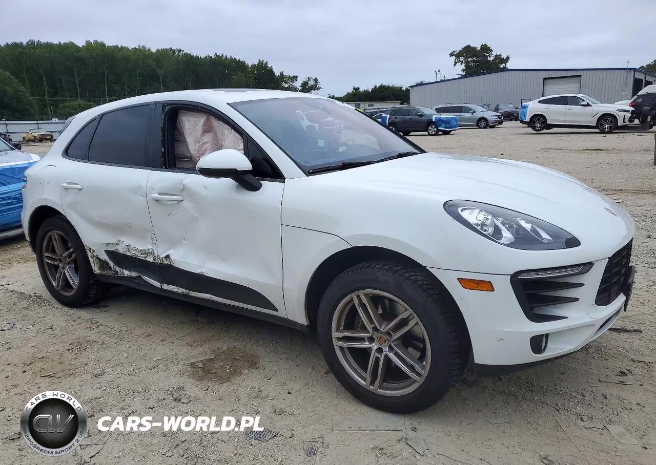 2018 Porsche Macan VIN:WP1AA2A56JLB03977 - 4