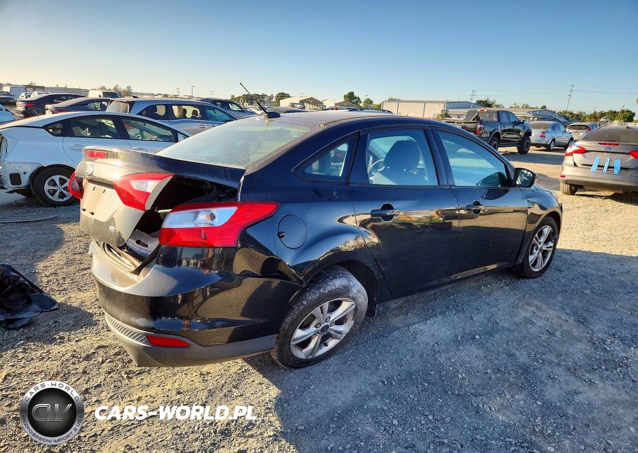 2013 Ford Focus Se VIN:1FADP3F20DL343456 - 3