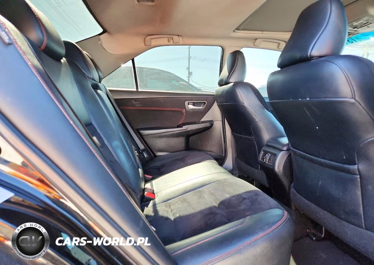 2016 Toyota Camry Xse VIN:4T1BF1FK0GU615152 - 10
