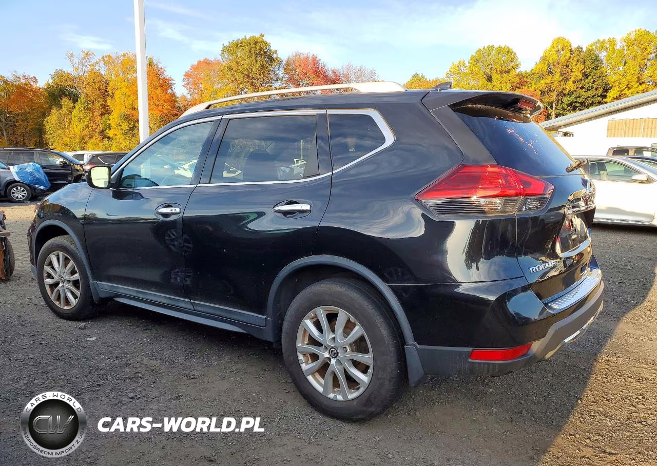 2017 Nissan Rogue S VIN:5N1AT2MM5HC776277 - 2