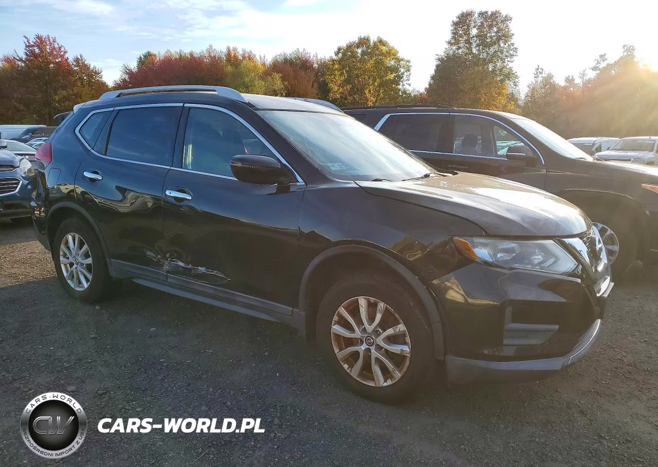 2017 Nissan Rogue S VIN:5N1AT2MM5HC776277 - 4