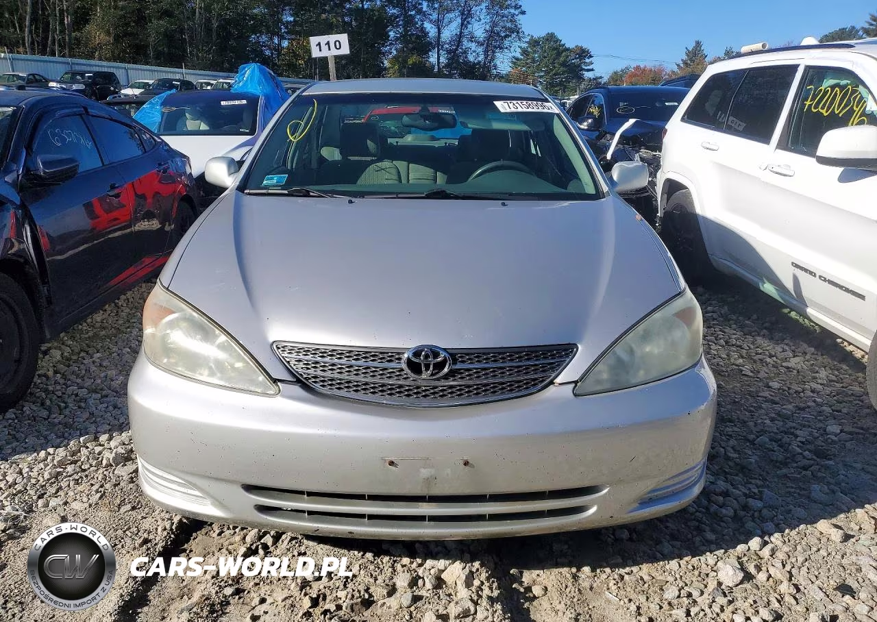 2002 Toyota Camry Le VIN:4T1BE32K02U002235 - 5