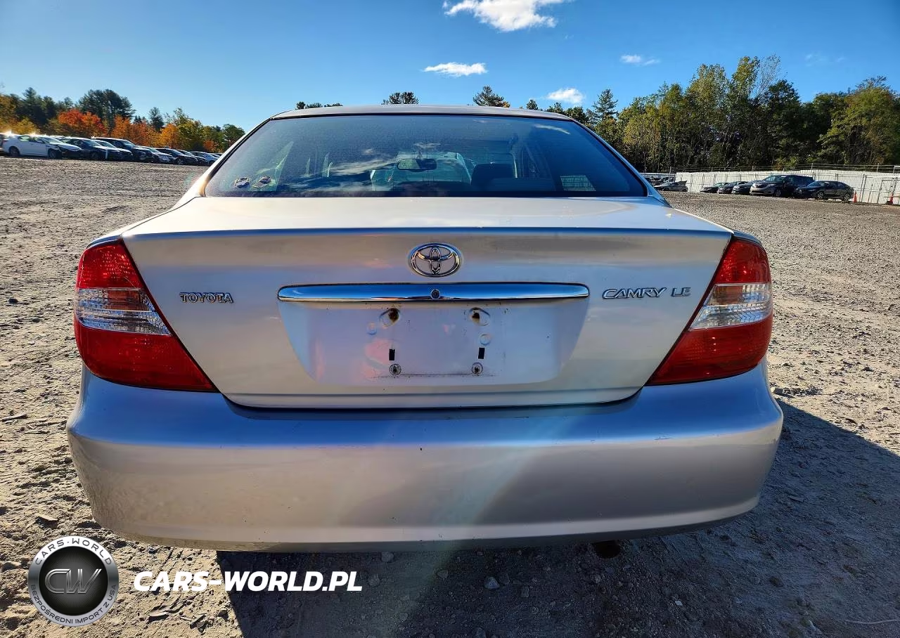 2002 Toyota Camry Le VIN:4T1BE32K02U002235 - 6