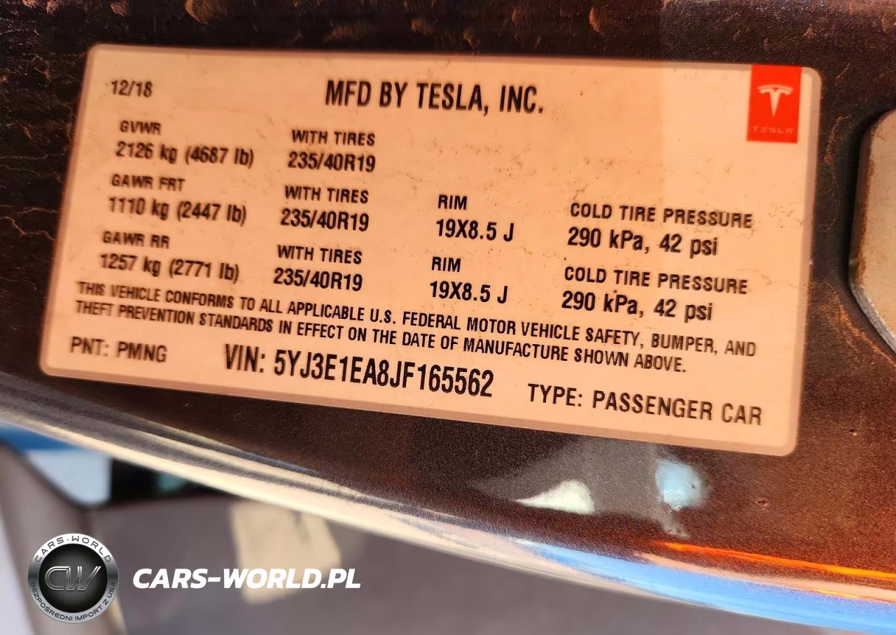 2018 Tesla Model 3 VIN:5YJ3E1EA8JF165562 - 12