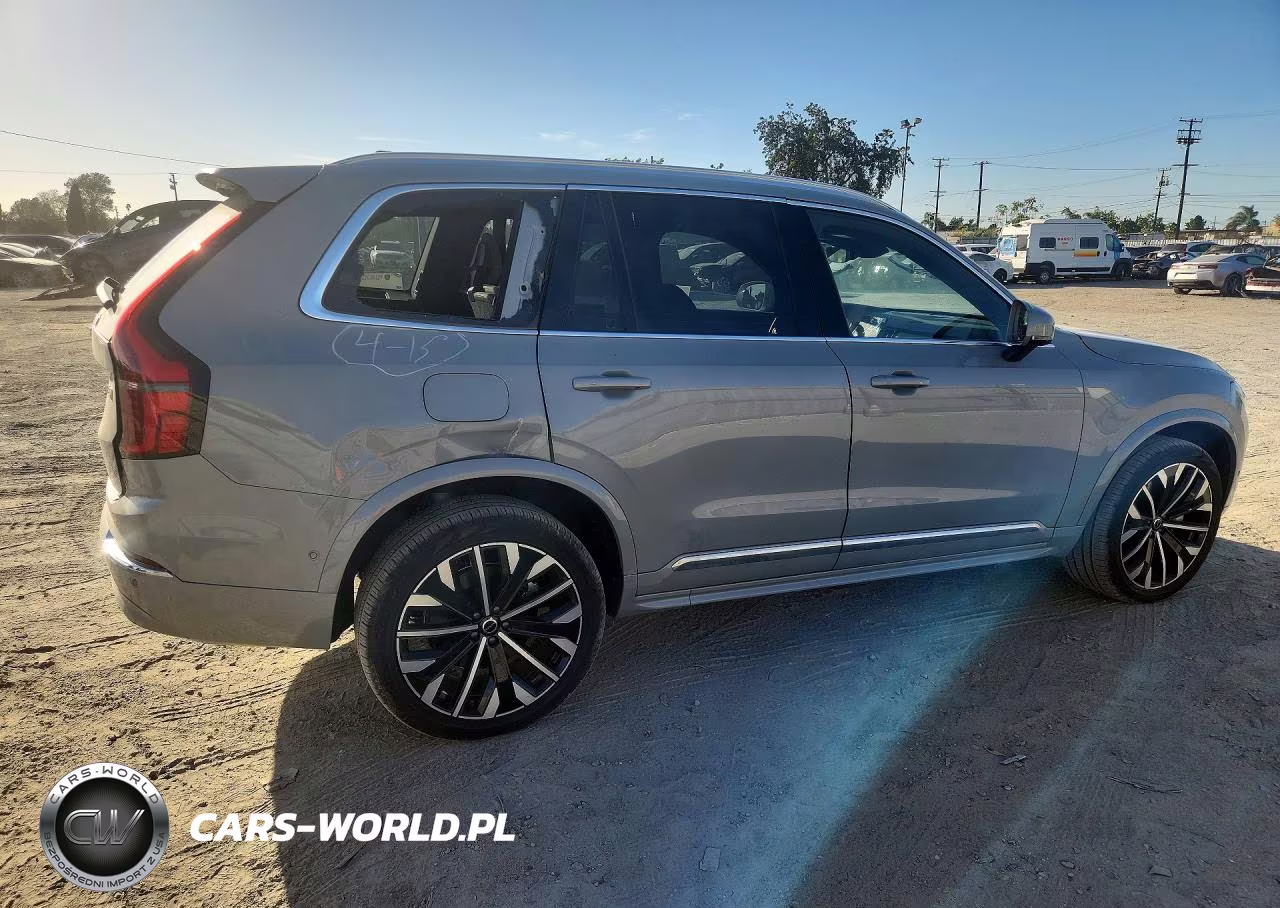 2026 Volvo Xc90 Plus VIN:YV4H60PE1T1459813 - 3
