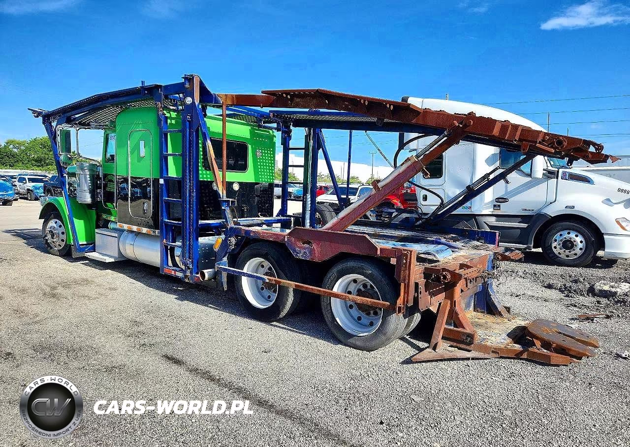 2014 Peterbilt 388 Car Hauler Truck VIN:1NPWD49X7ED215406 - 2