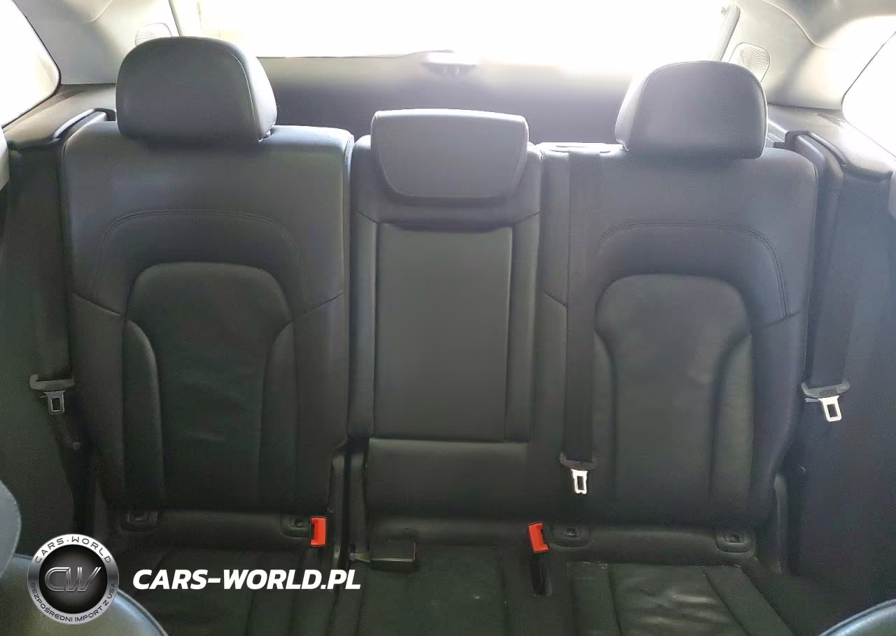 2016 Audi Q5 Premium Plus VIN:WA1L2AFPXGA070170 - 10