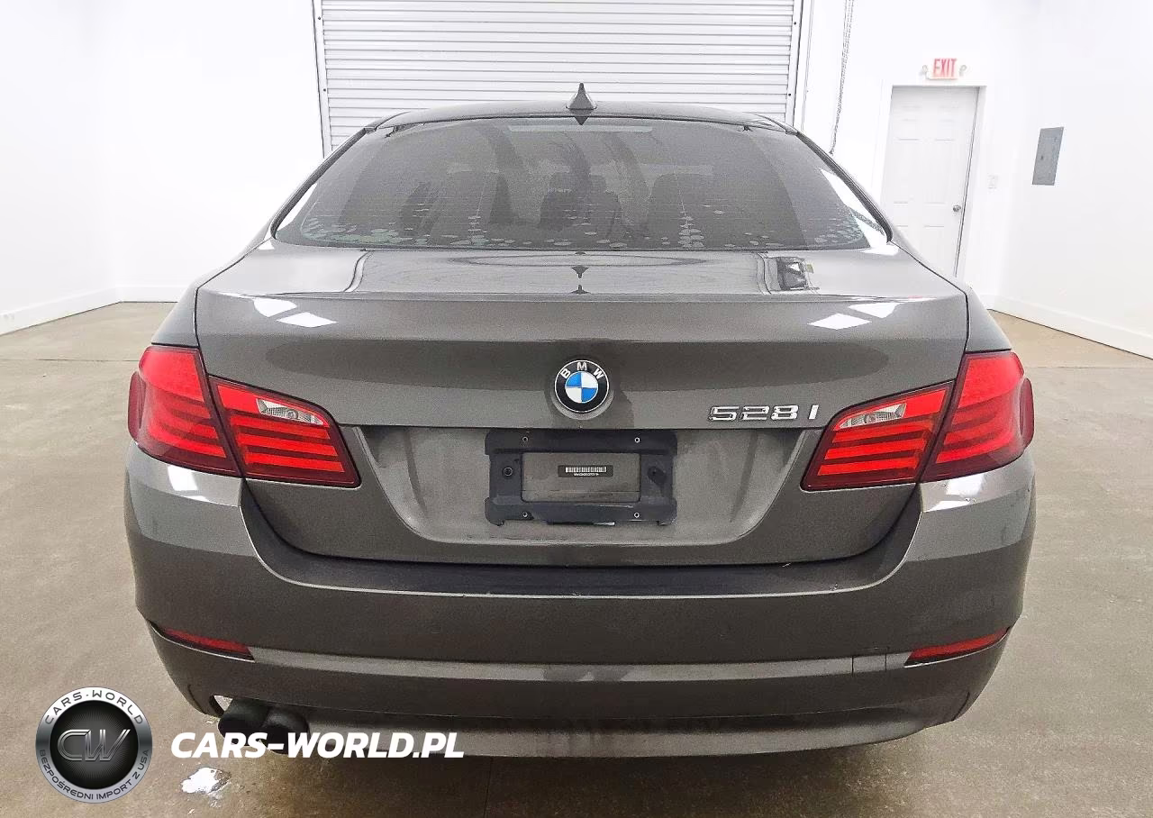 2012 BMW 528 I VIN:WBAXG5C59CDX02794 - 6