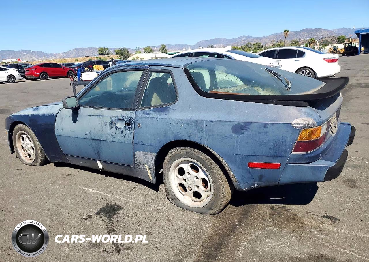 1986 Porsche 944 VIN:WP0AA0949GN451092 - 2