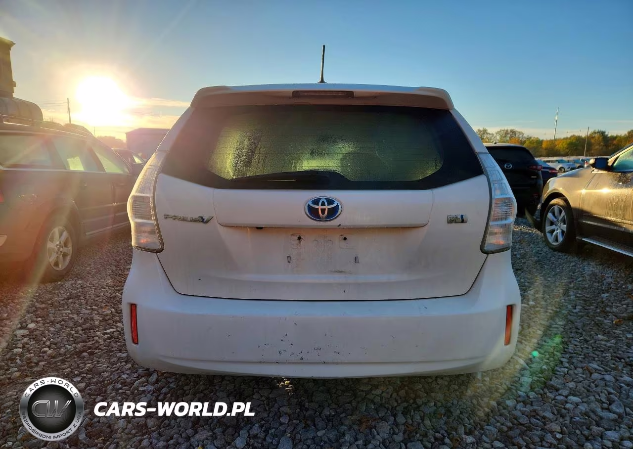 2013 Toyota Prius V Five VIN:JTDZN3EU5D3252319 - 6