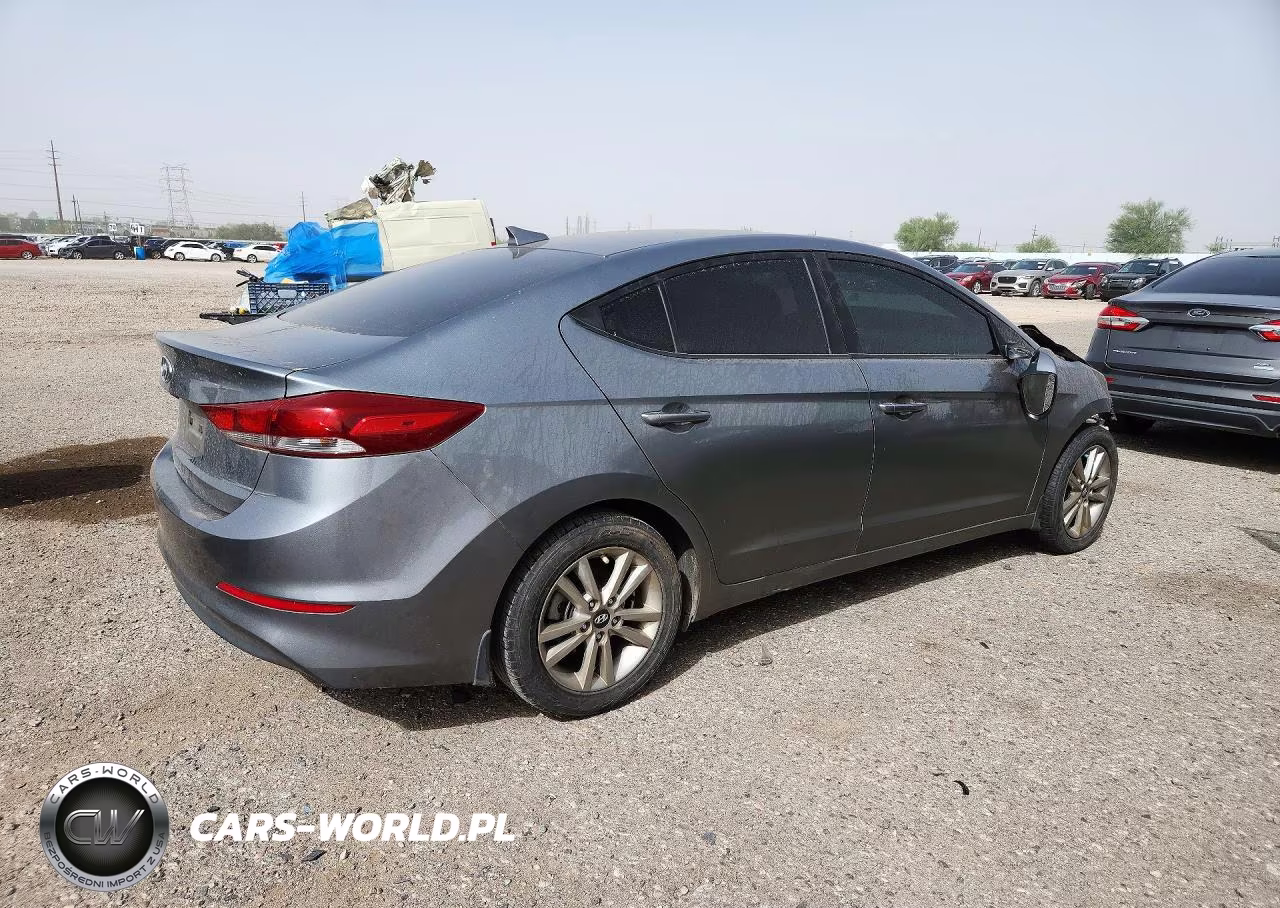 2018 Hyundai Elantra Sel VIN:KMHD84LF9JU592084 - 3