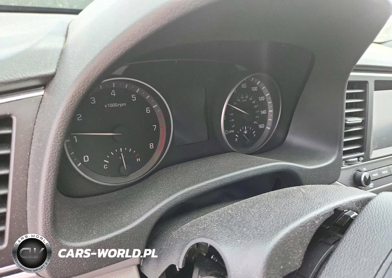 2018 Hyundai Elantra Sel VIN:KMHD84LF9JU592084 - 9