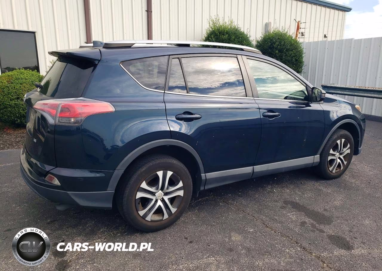 2017 Toyota Rav4 Le VIN:JTMZFREV6HJ108935 - 3