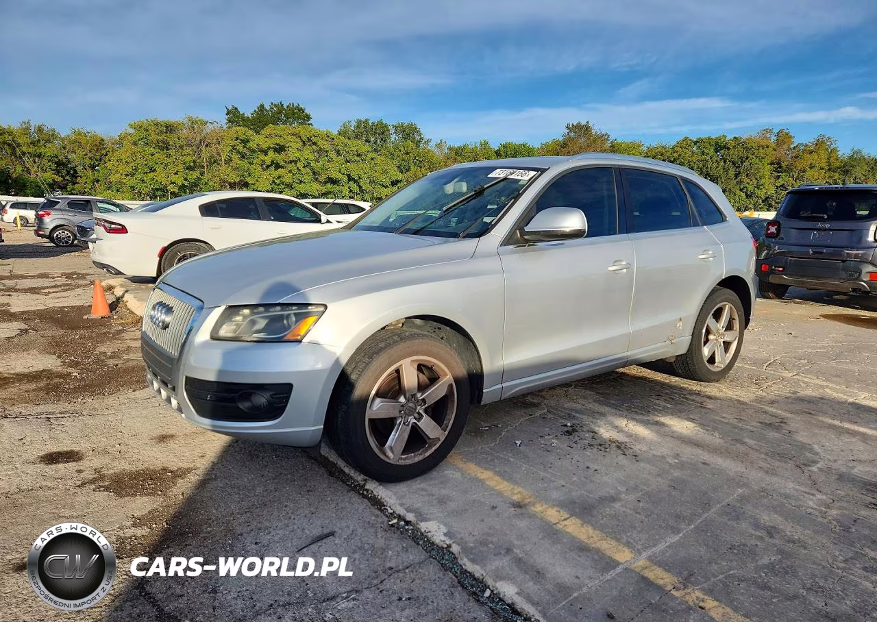 2011 Audi Q5 Premium Plus VIN:WA1LFAFP8BA024088 - 1