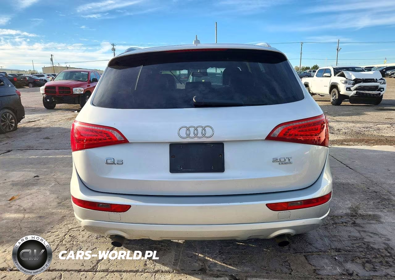 2011 Audi Q5 Premium Plus VIN:WA1LFAFP8BA024088 - 6