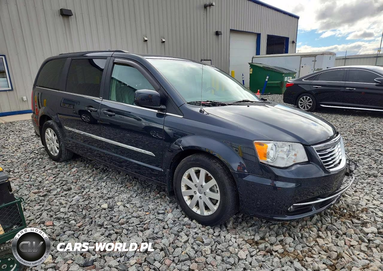 2013 Chrysler Town & Country Touring VIN:2C4RC1BG2DR803371 - 4