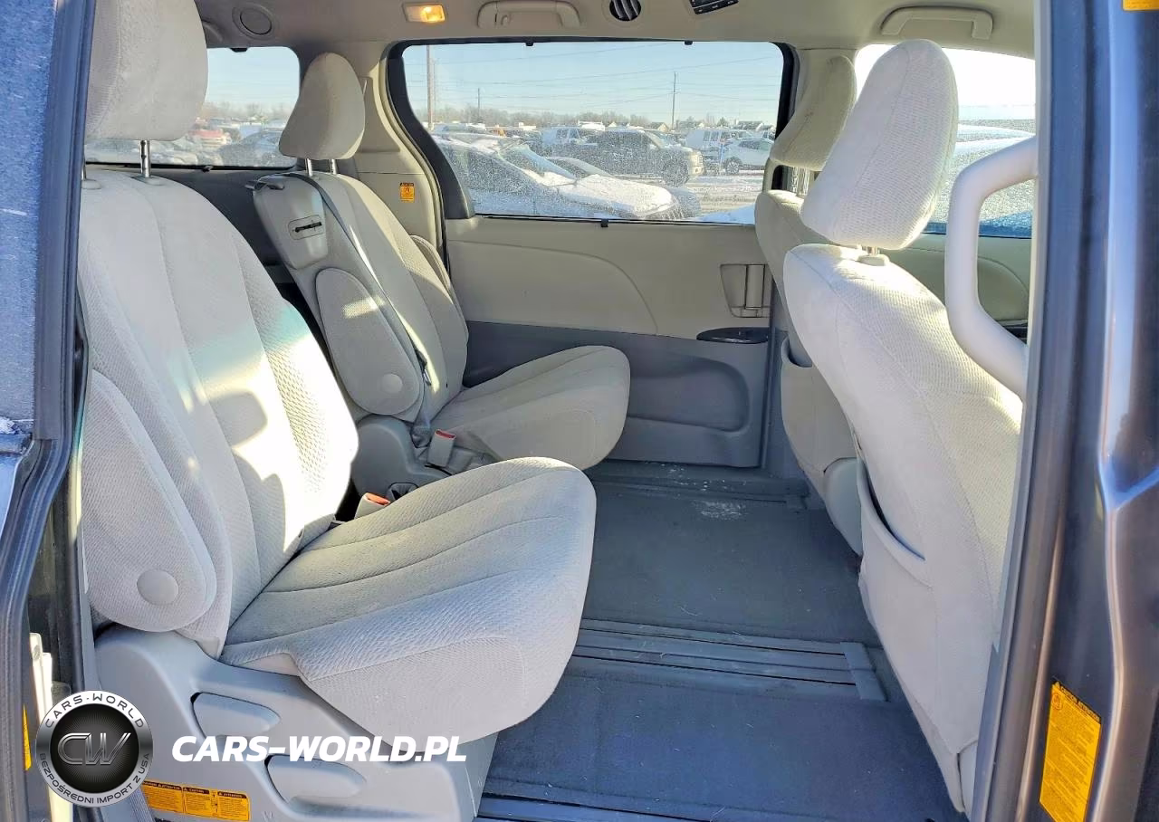 2013 Toyota Sienna Le VIN:5TDKK3DCXDS347802 - 11