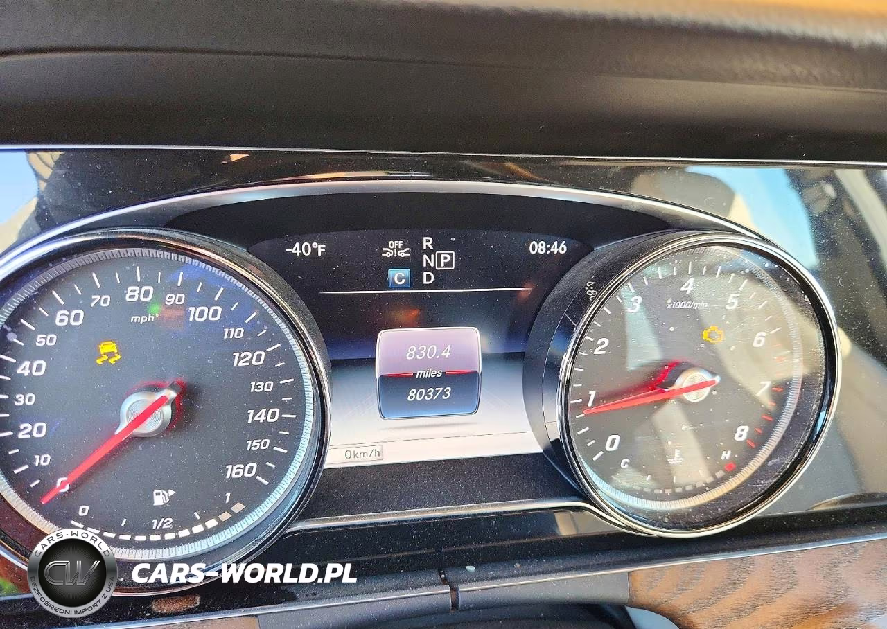 2018 Mercedes-Benz E 300 VIN:WDDZF4JB2JA469010 - 9