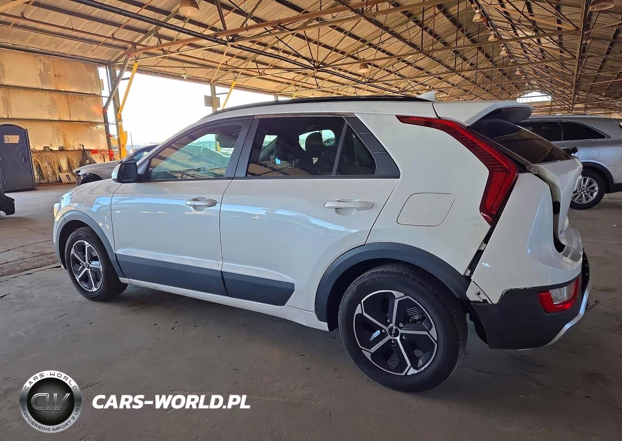 2023 Kia Niro VIN:KNDCP3LE6P5110534 - 2