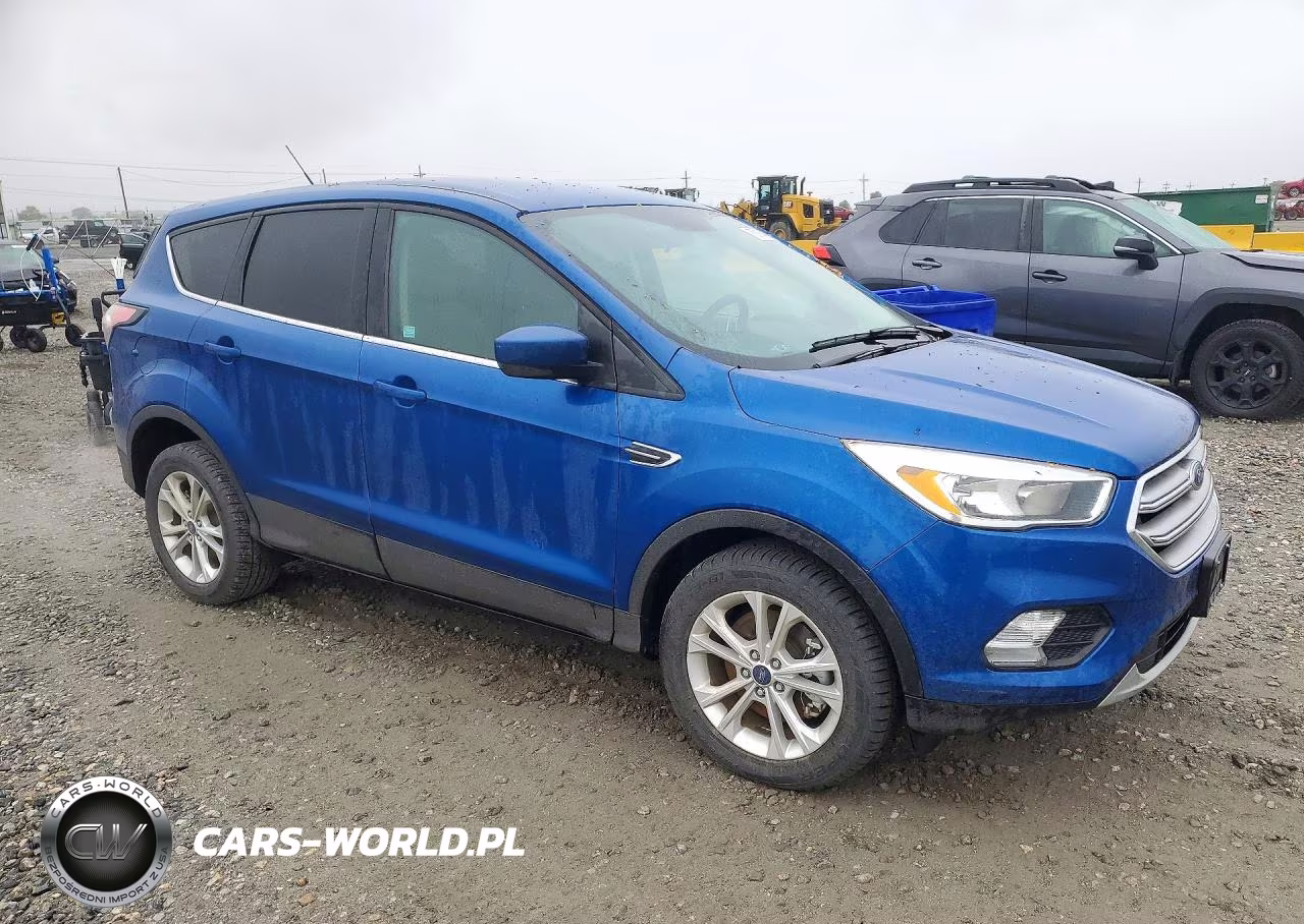 2017 Ford Escape Se VIN:1FMCU9GD7HUA94151 - 4
