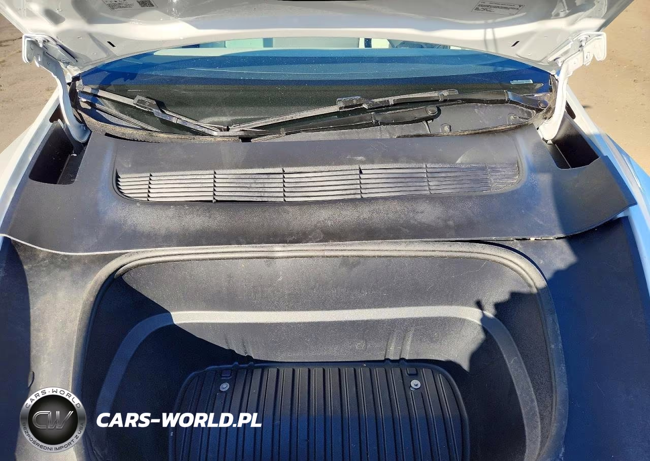 2026 Tesla Model Y VIN:7SAYGDED8TA450728 - 12