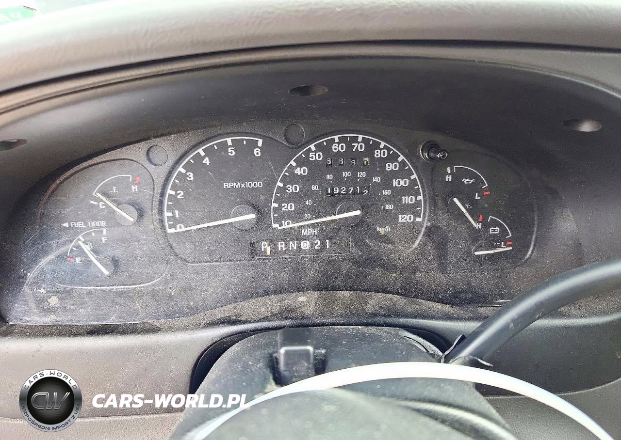 2000 Ford Ranger Super Cab VIN:1FTYR14X1YPB39112 - 9