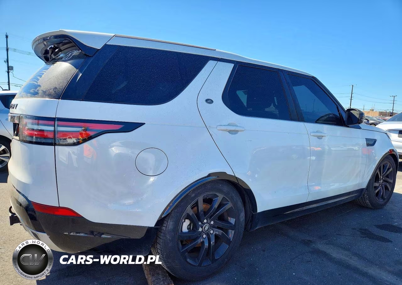 2018 Land Rover Discovery Hse VIN:SALRR2RK6JA052038 - 3