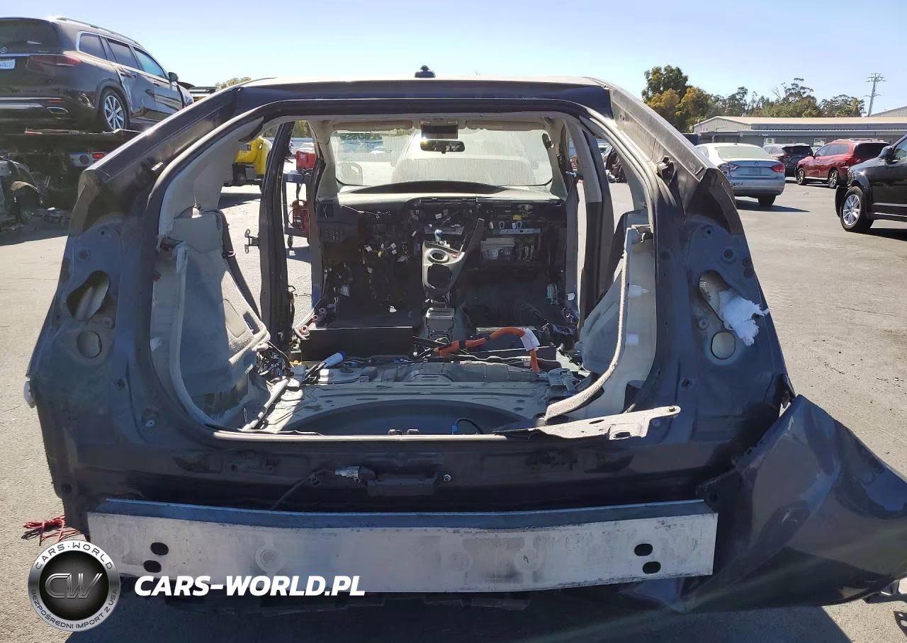2015 Toyota Prius Plug-In Hybrid Base VIN:JTDKN3DP7F3073893 - 6