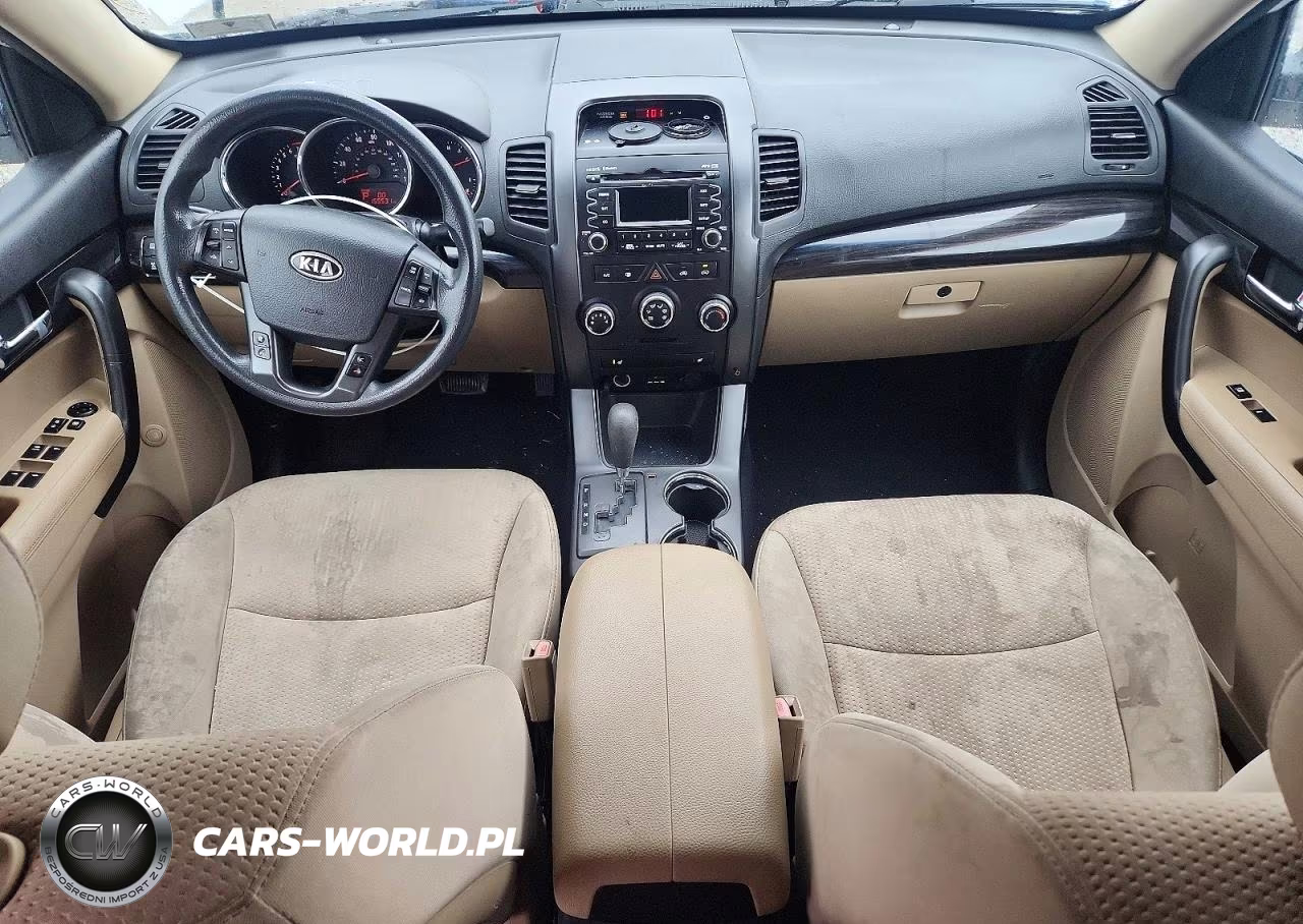 2011 Kia Sorento Lx VIN:5XYKTCA12BG133462 - 8