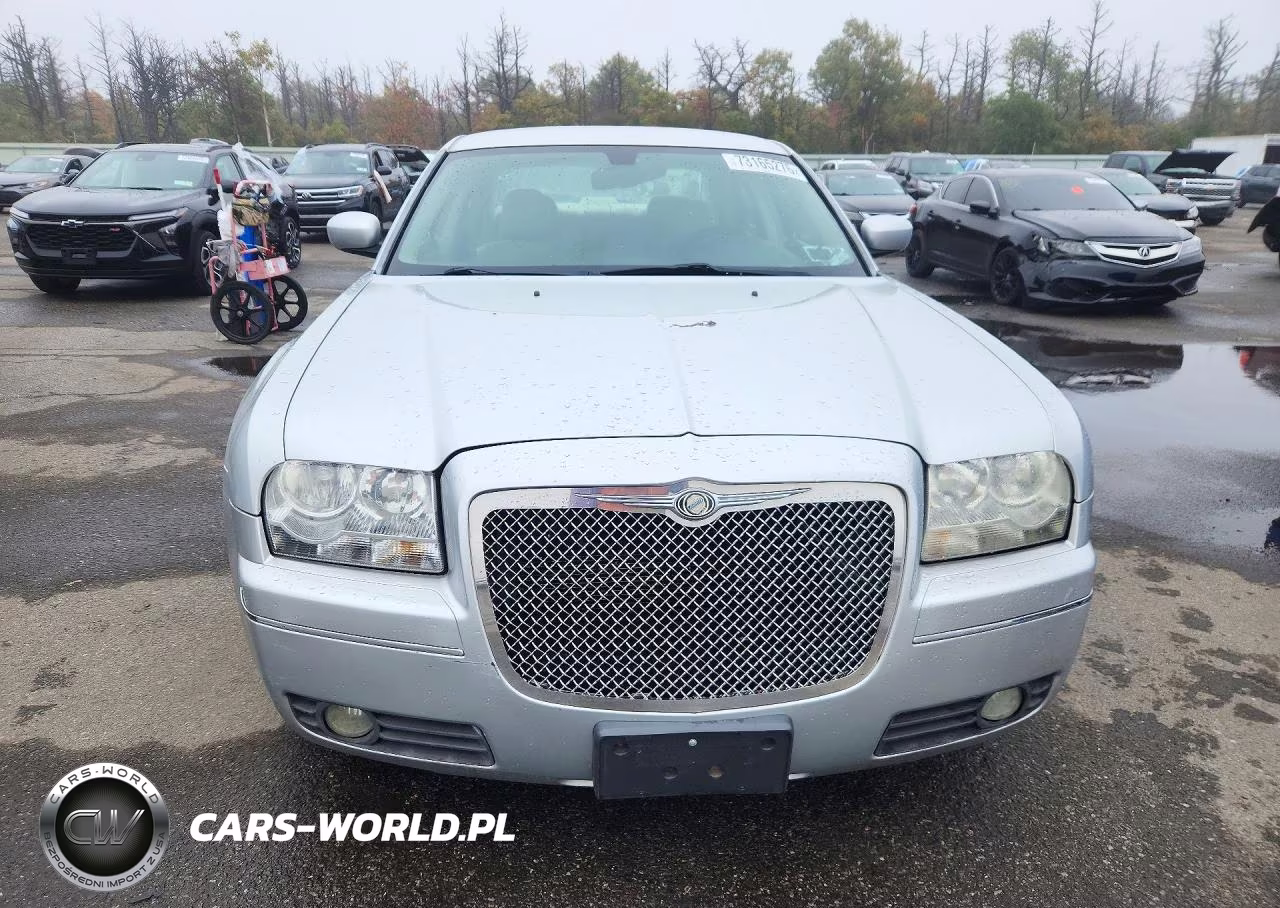 2007 Chrysler 300 Touring VIN:2C3LA53G47H833505 - 5