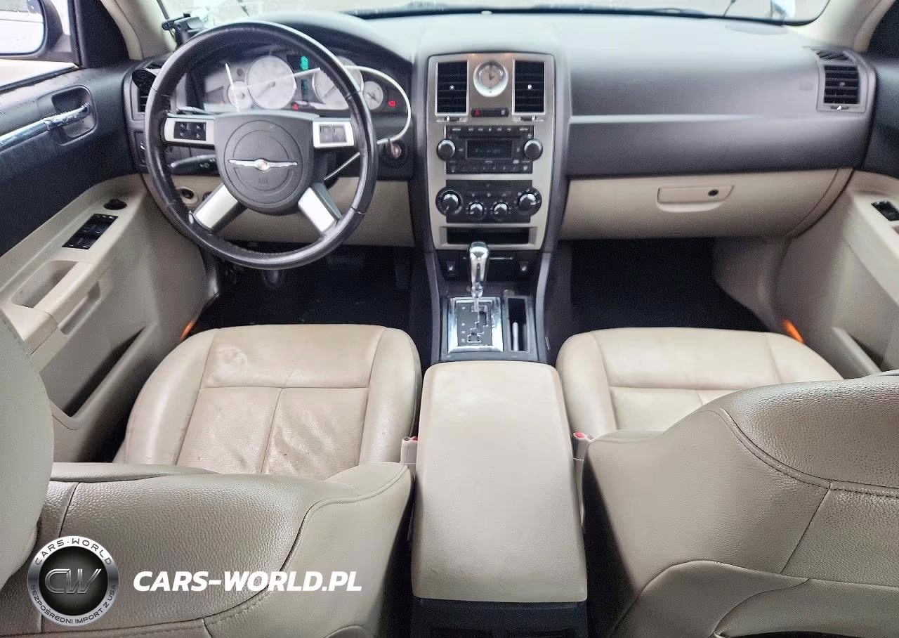 2007 Chrysler 300 Touring VIN:2C3LA53G47H833505 - 8