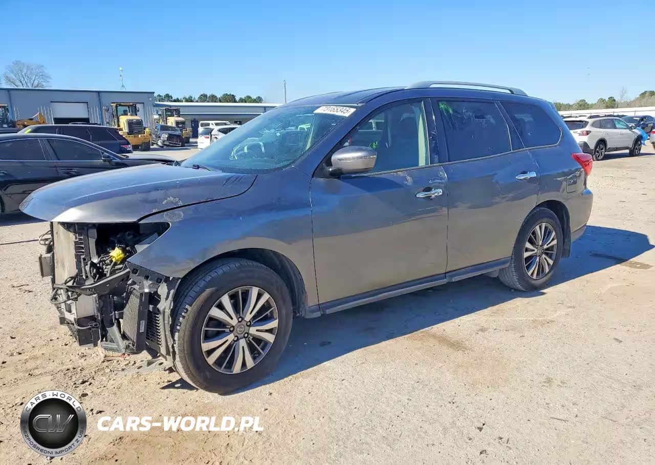 2019 Nissan Pathfinder S