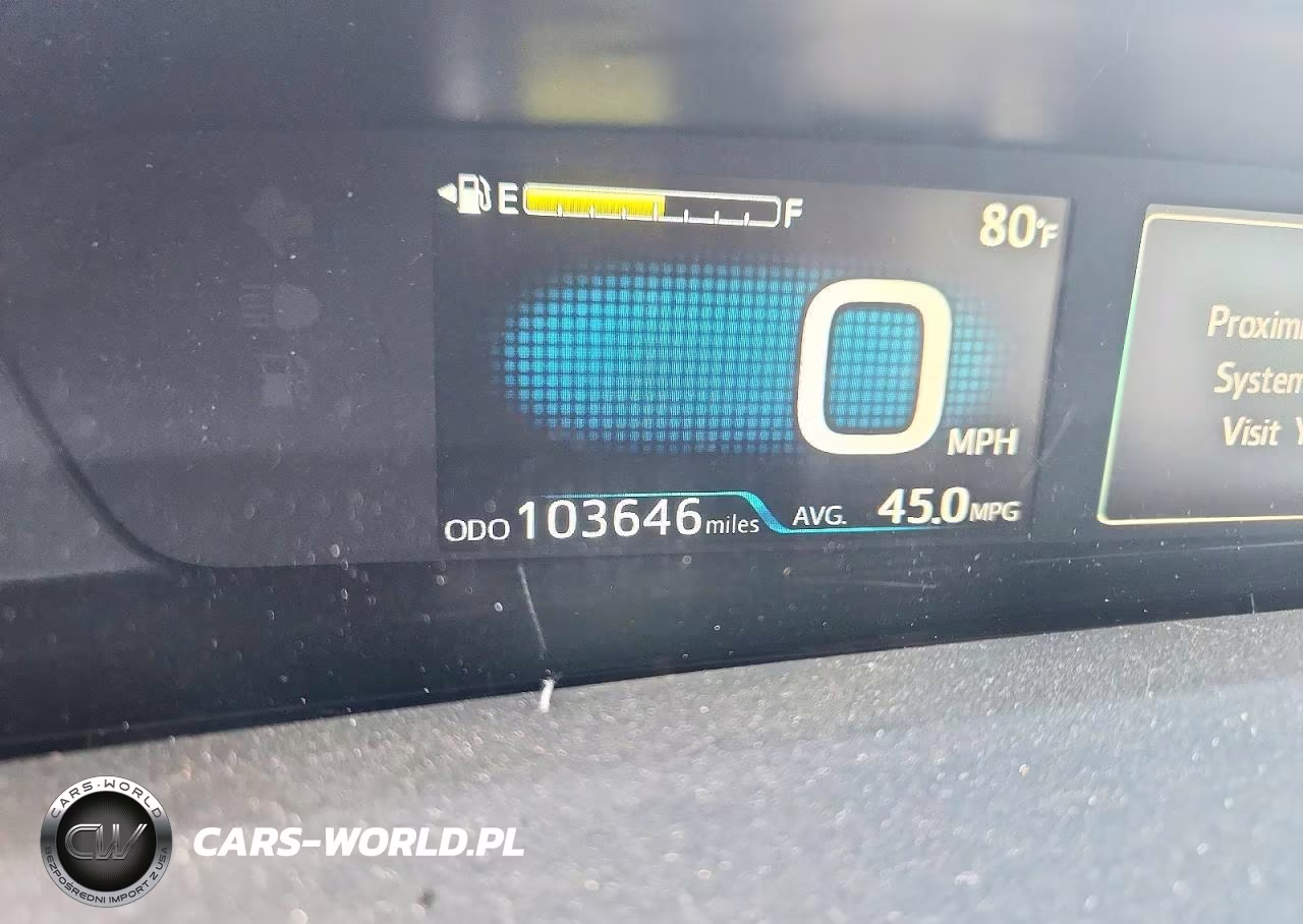 2016 Toyota Prius Two VIN:JTDKBRFU3G3525063 - 9