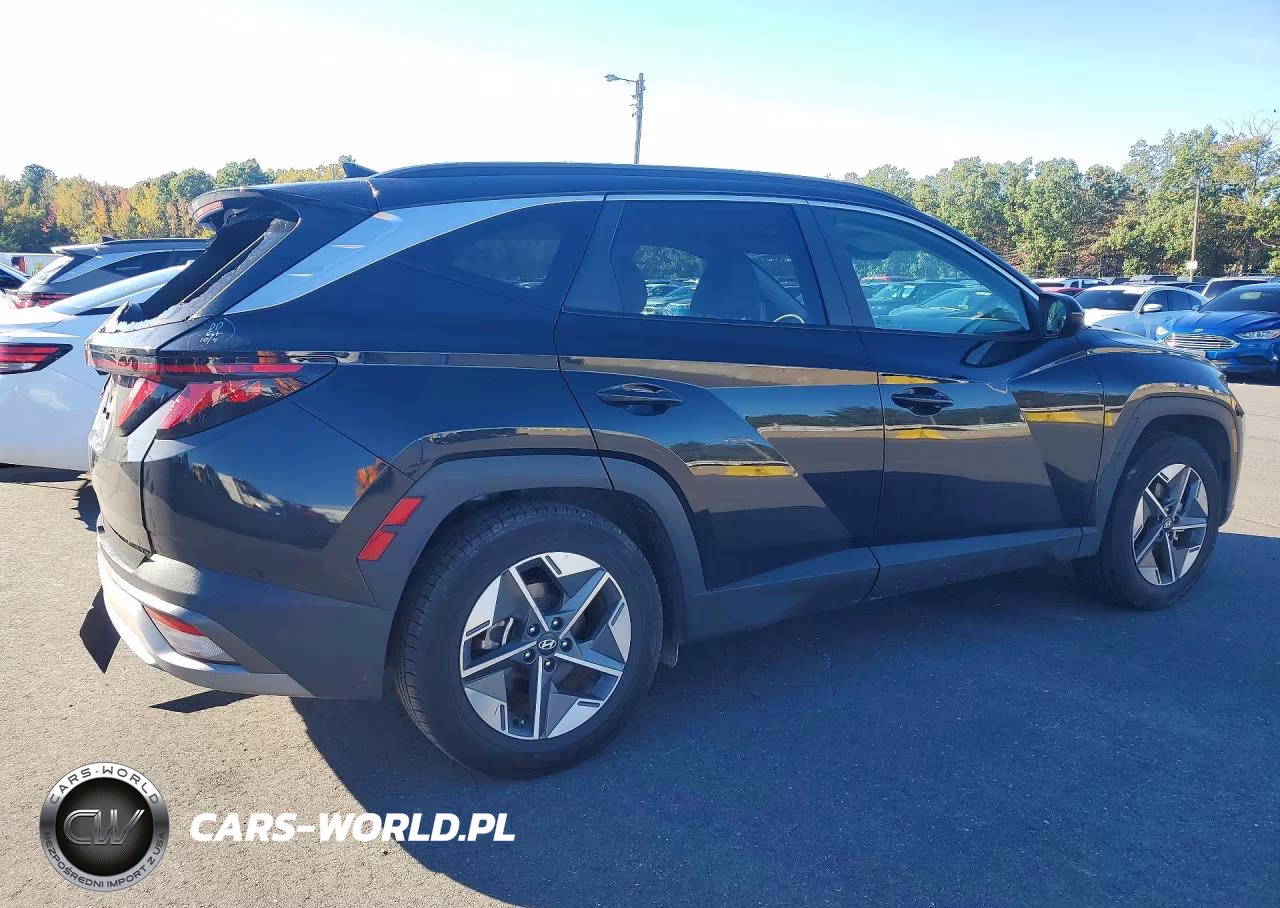 2025 Hyundai Tucson Sel VIN:5NMJB3DE4SH482786 - 3