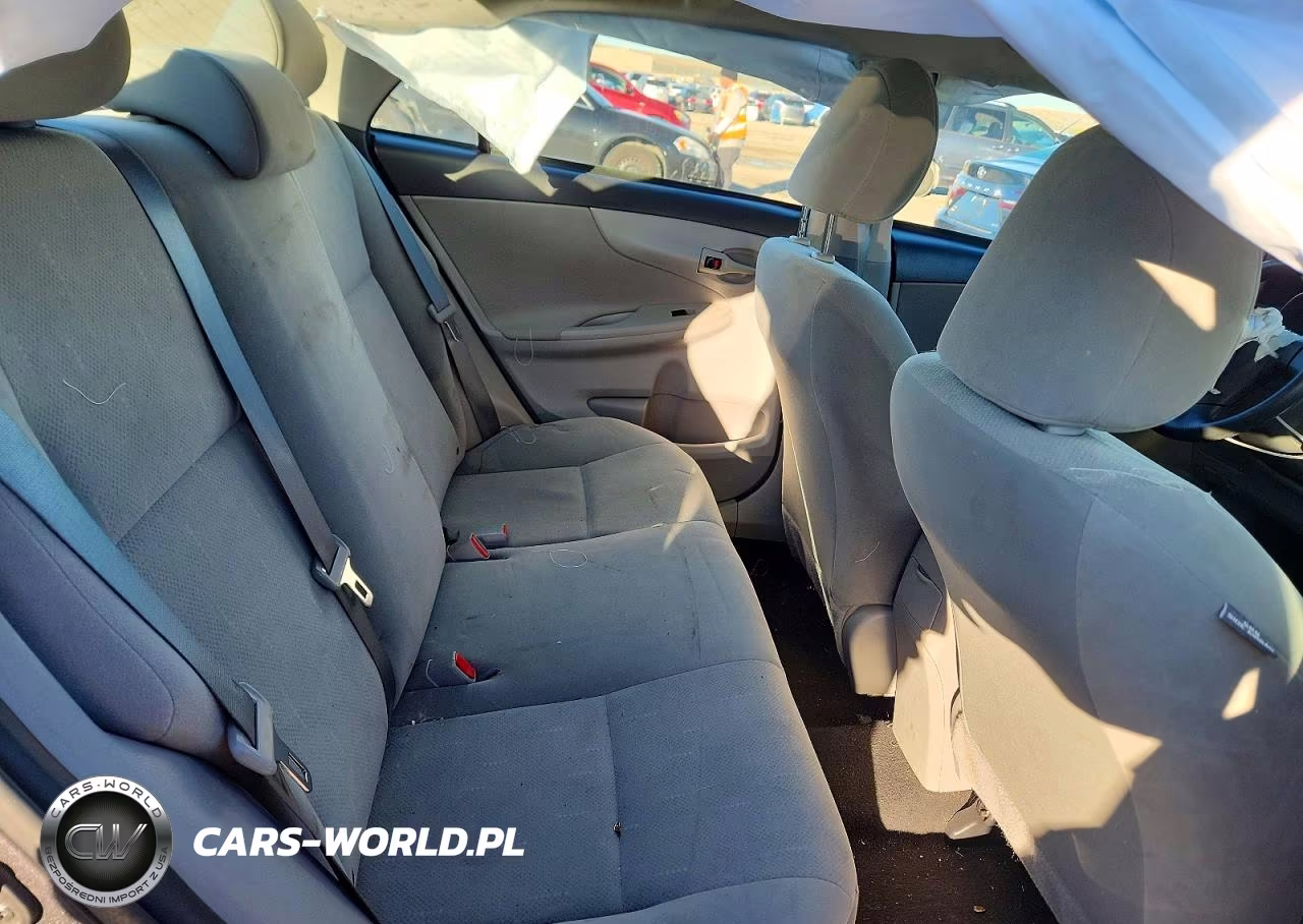 2013 Toyota Corolla L VIN:5YFBU4EE0DP135709 - 10