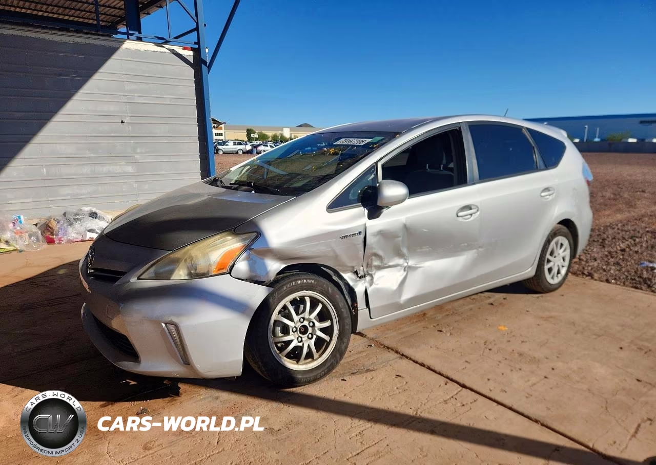 2013 Toyota Prius V Two VIN:JTDZN3EU4D3257348 - 1